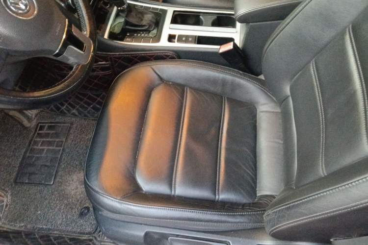 Used Volkswagen Passat 2013 1.8TSI DSG Prestige Edition Left Front Seat