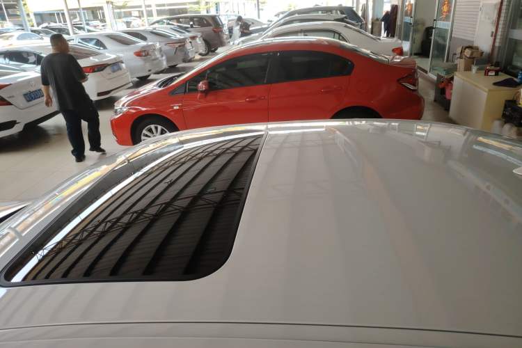 Used BMW 3 Series 2018 320Li xDrive Fashion Model Roof