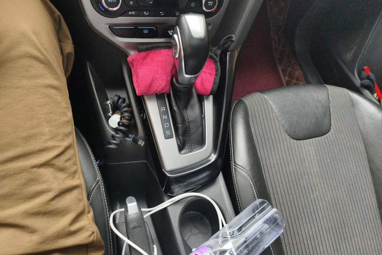 Used Ford Focus 2012 Hatchback 1.6L Automatic Fashion Edition
