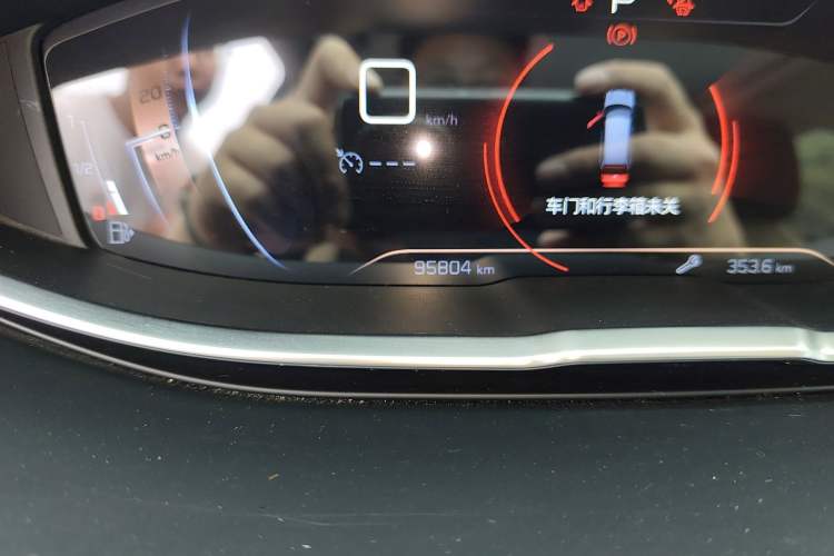 Used Peugeot 5008 2017 350THP 7-Seater Elite Edition