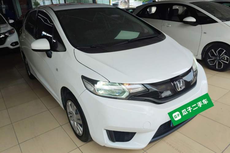 Used Honda Fit 2016 1.5L LXS CVT Comfort Sunroof Version
