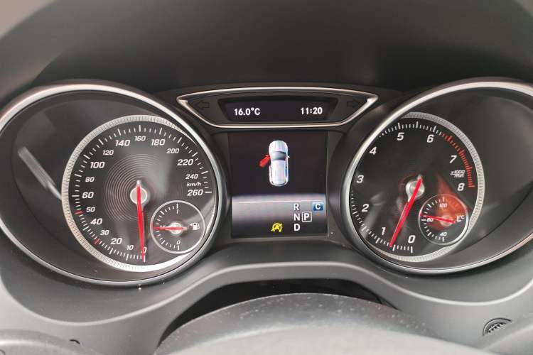 Used Mercedes-Benz GLA 2018 GLA 220 4MATIC Sport Edition Instrument Cluster