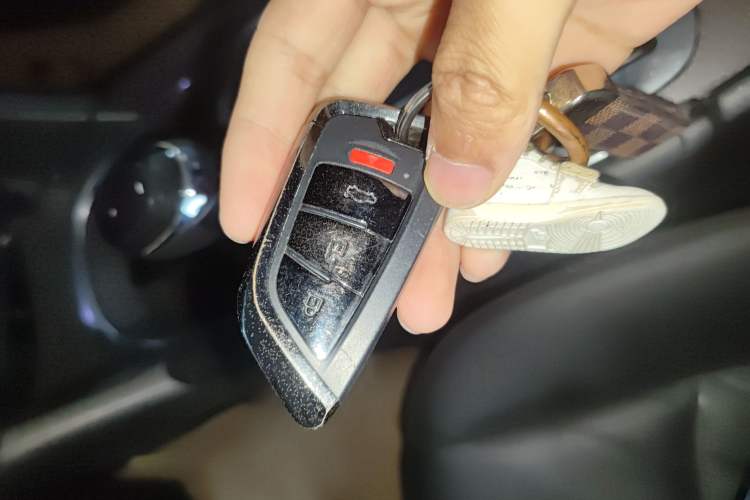 Used Chevrolet Malibu XL 2017 1.5T Automatic Ruichi Edition Vehicle Key