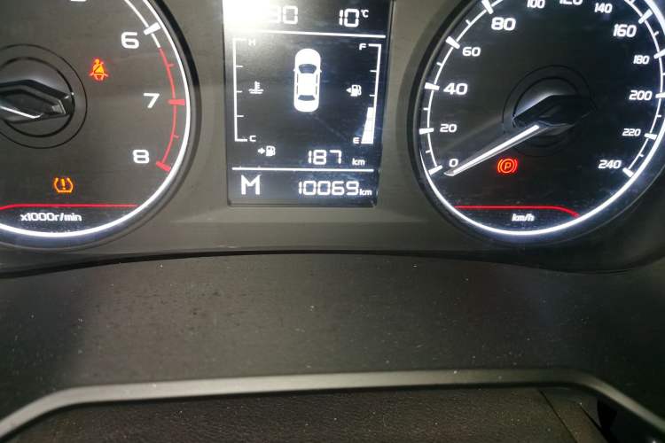 Used Geely Auto Vision X6 2021 PRO 1.4T Manual Luxury Model