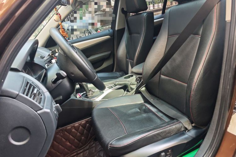 Used BMW X1 2012 sDrive18i Fashion Model
