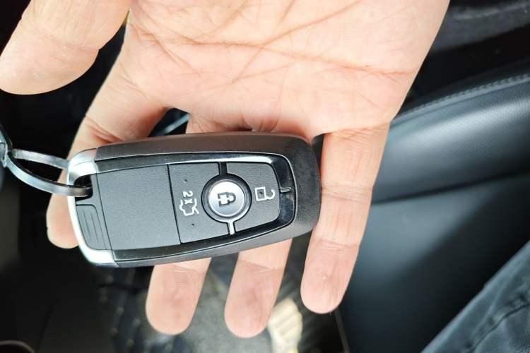 Used Ford Escort 2021 1.5L Automatic Diamond Edition
