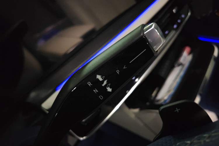 Used Buick Century 2023 2.0T Six-Seater Yinshi Edition