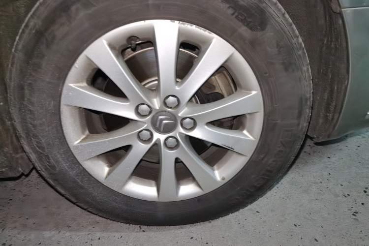 Used Citroen C5 2014 1.6T Automatic Luxury Model
