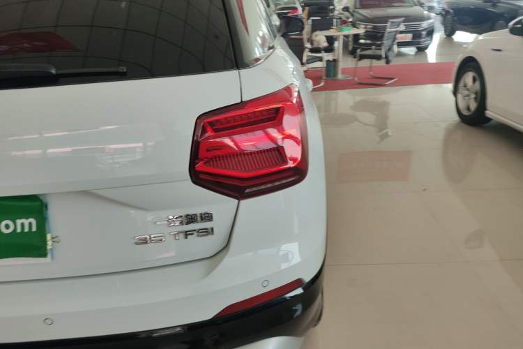 Used Audi Q2L 2021 35 TFSI Progressive Dynamic Edition

