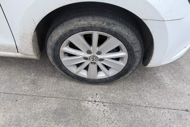 Used Volkswagen Jetta 2015 Zhuihui Edition 1.6L Manual Comfort Model