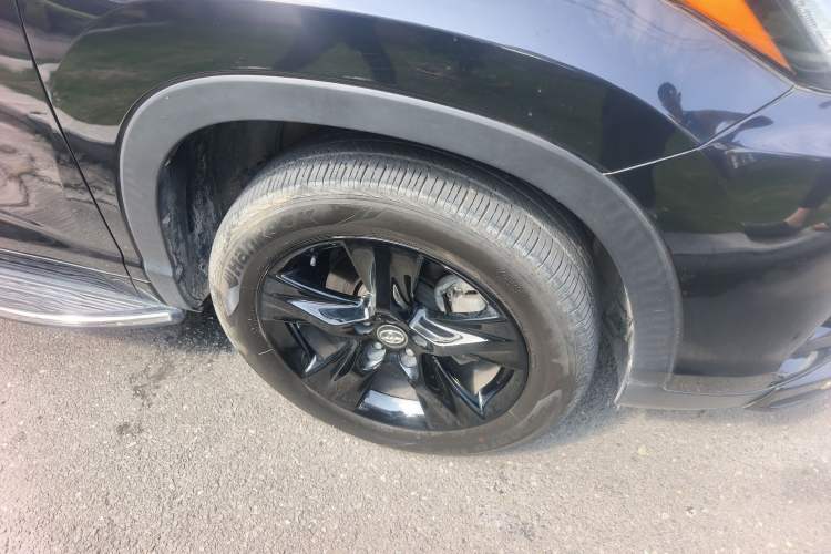 Used Toyota Highlander 2021 2.0T Two-Wheel Drive Luxury Edition 7 Seats
