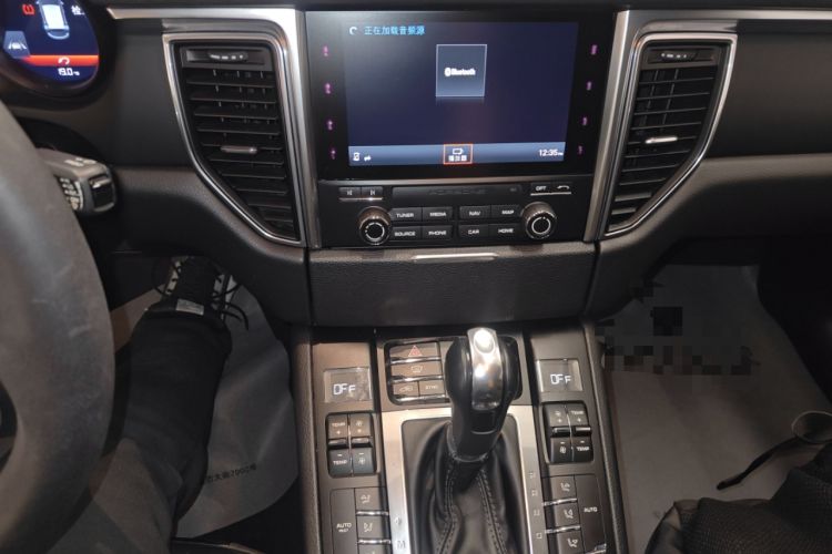 Used Porsche Macan 2017 Macan 2.0T Audio And AC Panel