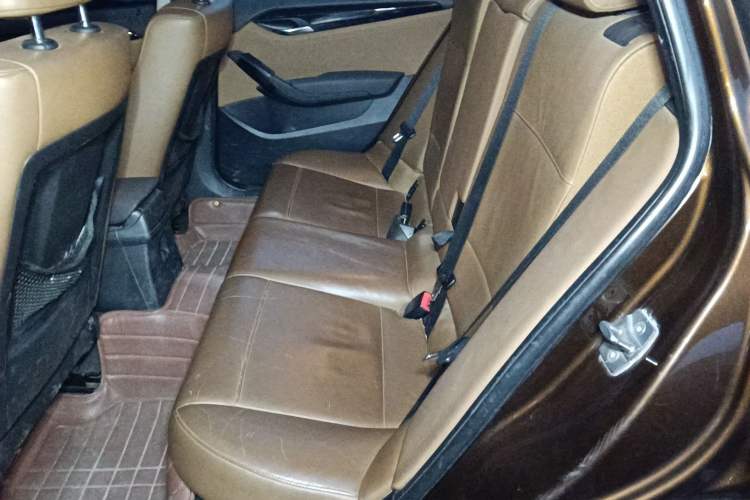 Used BMW X1 2010 sDrive18i Luxury Model