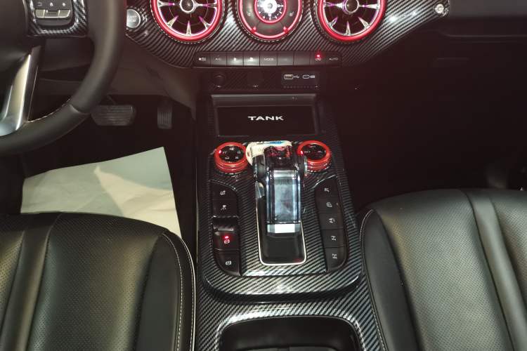 Used Tank 300 2024 2.0T Conqueror
