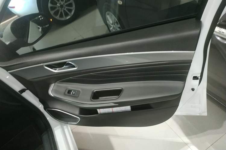 Used Chery Arrizo 5 2019 Facelifted PRO 1.5L Manual Youth Edition China VI Standard