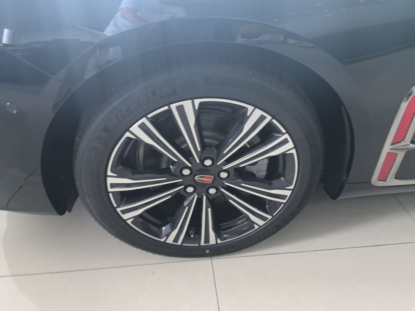 Hongqi H9 2024 2.0T Qichang Private Enjoyment Luxury Edition — снимка 10