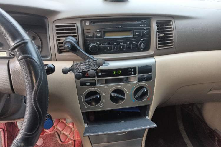 Used Toyota Corolla EX 2011 1.6L Manual Luxury Edition