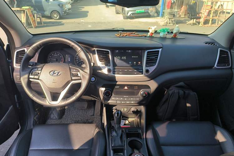 Used Hyundai Tucson 2015 1.6T Dual-Clutch Two-Wheel-Drive Smart Model
