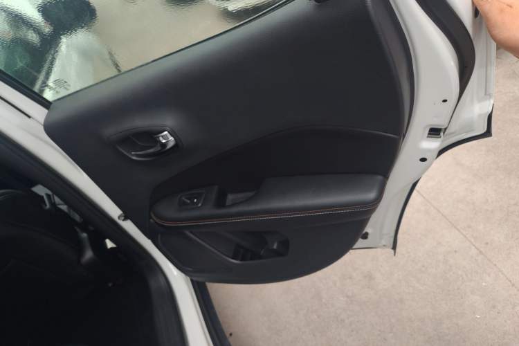 Used Jeep Compass 2017 200T Automatic Family Edition