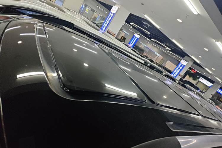 Used Mercedes-Benz Vito 2021 2.0T Elite Version 7 Seats Roof