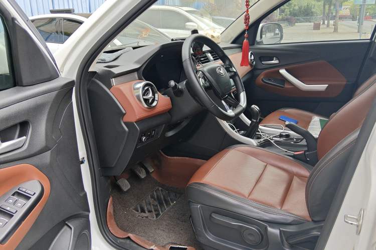 Used HYOSOW S3 2016 S3L 1.5L Manual Prestige Edition