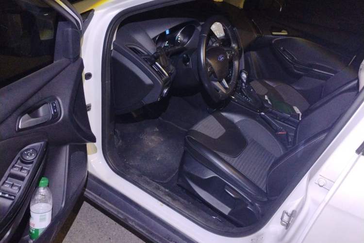 Used Ford Focus 2015 Sedan 1.6L Automatic Trend Model Driver Seat