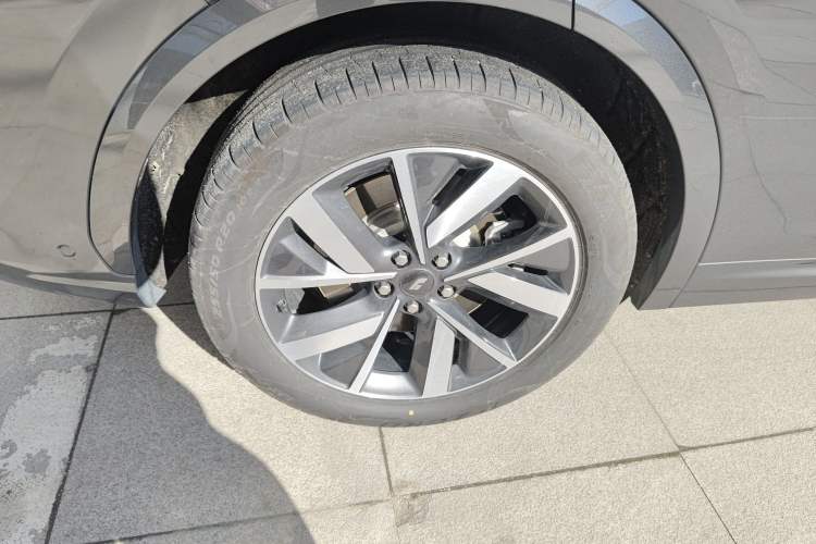 Used Li Auto L7 2023 Pro Model
