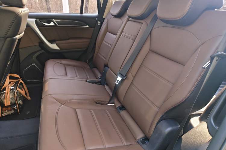 Used Haval H9 2016 2.0T Four-Wheel Drive Luxury 7-Seater
