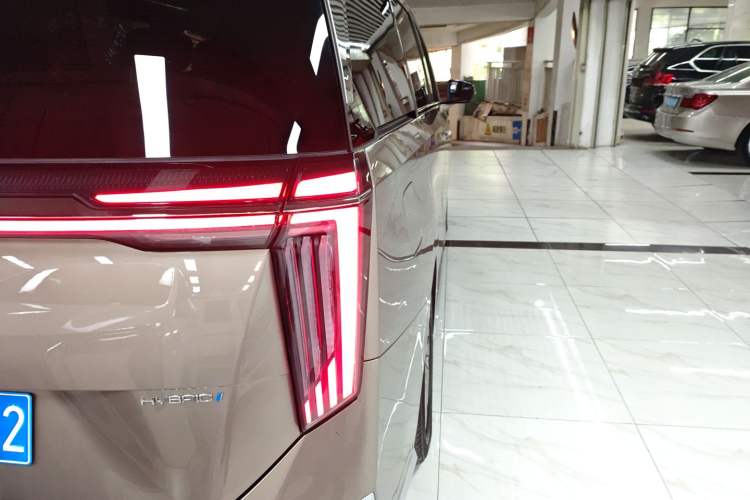 Used GAC Trumpchi M8 2023 Zongshi Series Dual-Motor YuZun Edition
