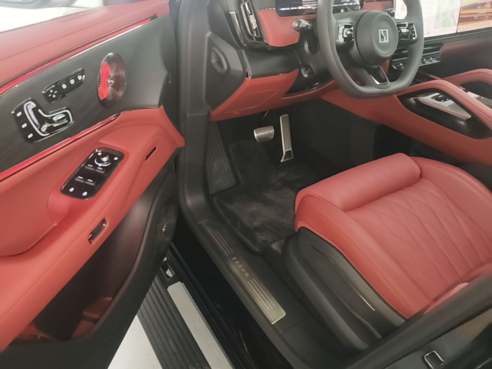 Zeekr 8X 2026 Model Ultra Edition 55kWh — снимка 18