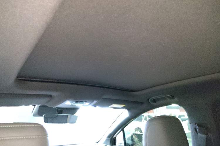 Used BYD Song L DM-i 2025 Intelligent Driving Version 112 km Beyond-Range Type Headliner