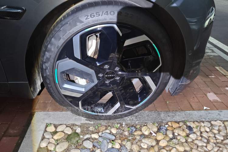 Used Zeekr 001 2023 YOU Edition 100 kWh