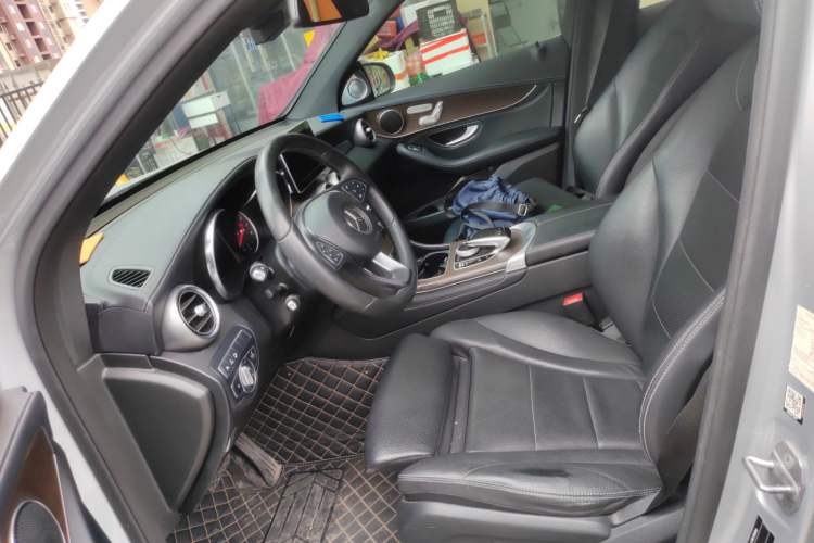 Used Mercedes-Benz GLC 2018 GLC 300 4MATIC Sport Edition
