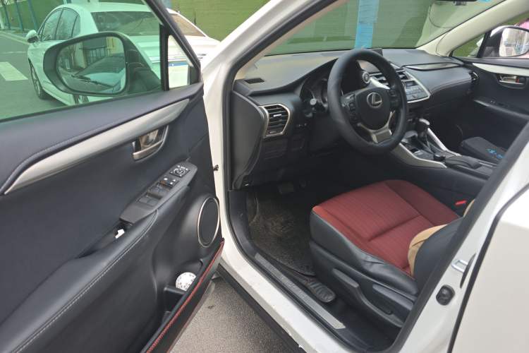 Used Lexus NX 2015 200 Front-Wheel Drive X-Trail SE Edition