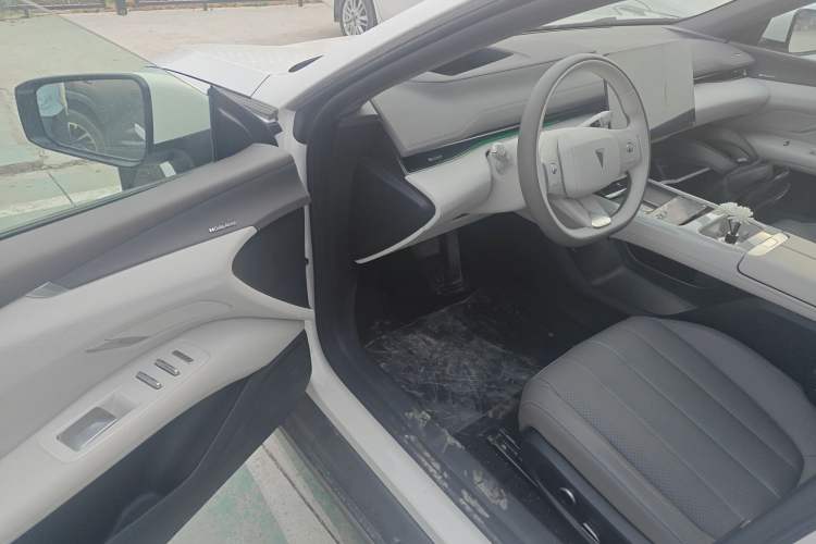 Used Deepal L07 2026 Model 240Ultra Huawei Qiankun ADS SE Edition