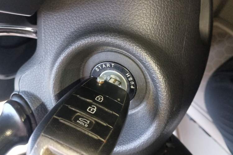 Used Kia K5 2014 2.0L Manual GL