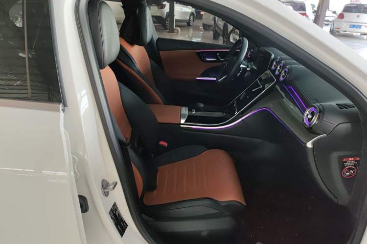 Used Mercedes-Benz C-Class 2022 Restyled C 260 L Sport Edition Right Front Seat