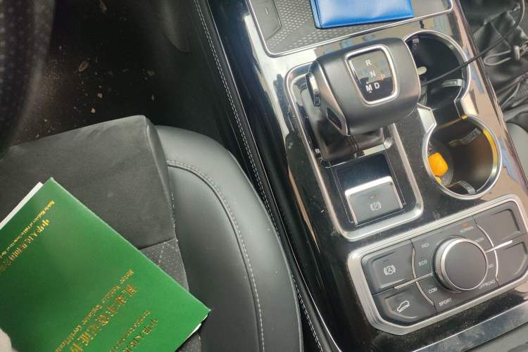 Used Hongqi HS7 2021 3.0T Automatic All-Wheel Drive ZhiLian Flagship Edition Gear Lever