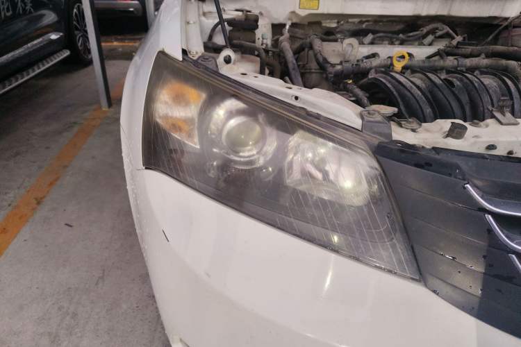 Used Geely Auto Classic Emgrand 2013 Sedan 1.5L Manual Entry-Level Model
