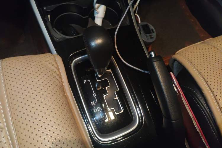 Used Mitsubishi Outlander 2018 2.0L Two-Wheel Drive Glory Edition 5 Seats
