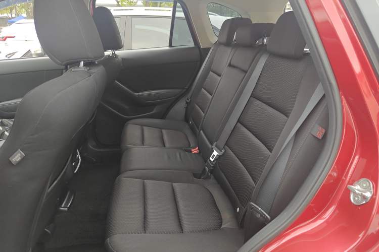 Used Mazda CX-5 2015 2.0L Automatic Two-Wheel Drive Urban Version
