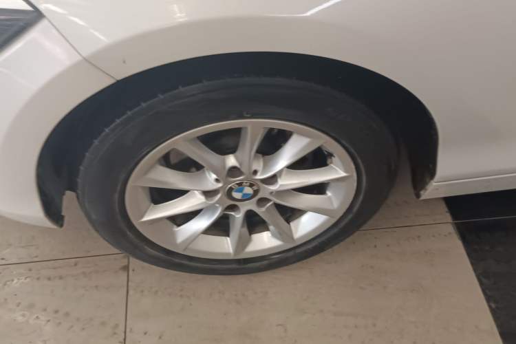 Used BMW 1 Series 2013 Revised 116i Urban Edition Left Front Wheel Hub