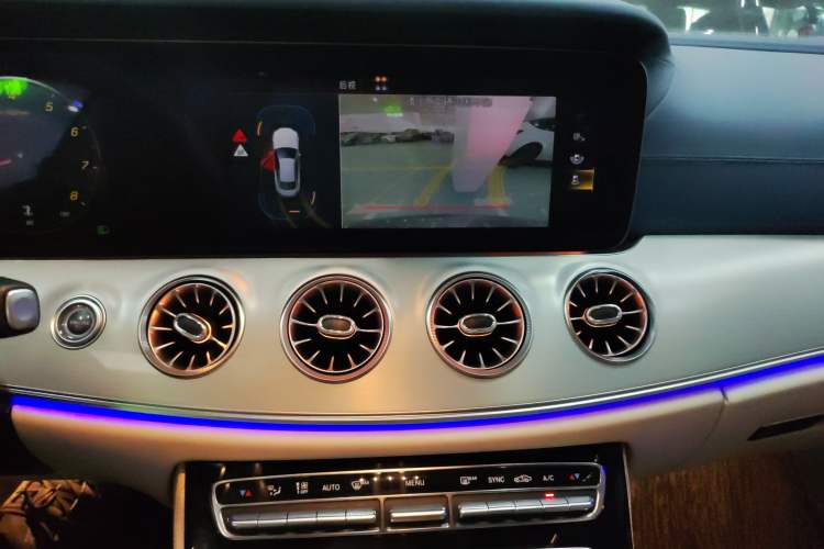 Used Mercedes-Benz E-Class 2021 Facelift E 260 Coupe Audio And AC Panel