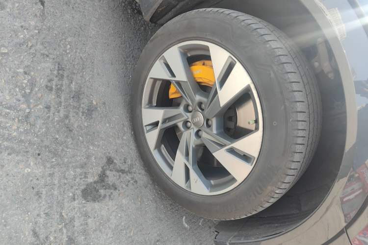 Used Audi e-tron 2019 55 quattro Fashion Edition
