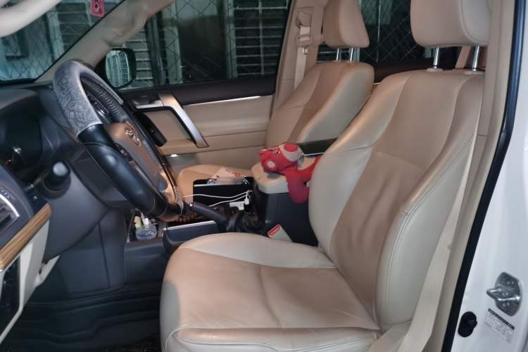 Used Toyota Prado 2018 3.5L Automatic TX-L Left Front Seat