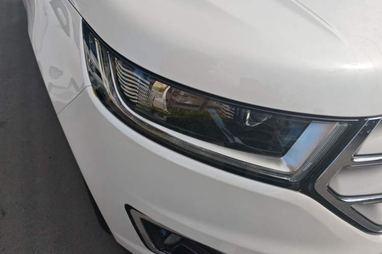 Used Ford Edge 2018 EcoBoost 245 Two-Wheel-Drive Titanium 7-Seater China V Standard