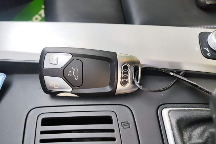 Used Audi A4L 2024 40 TFSI Fashion Dynamic Model
