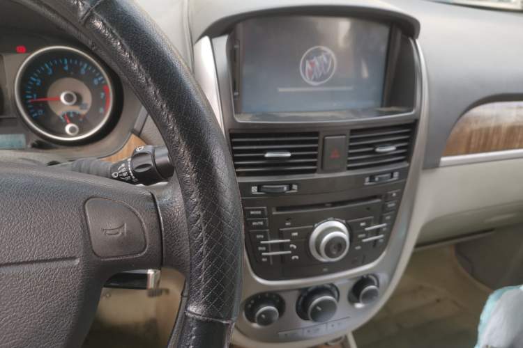 Used Buick Excelle 2015 1.5L Manual Classic Trim