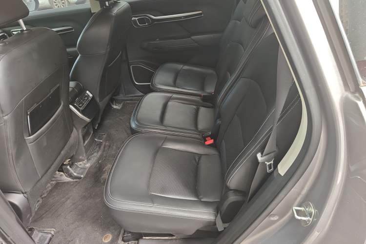 Used Geely Auto Haoyue 2020 1.8TD DCT Flagship 7-Seater
