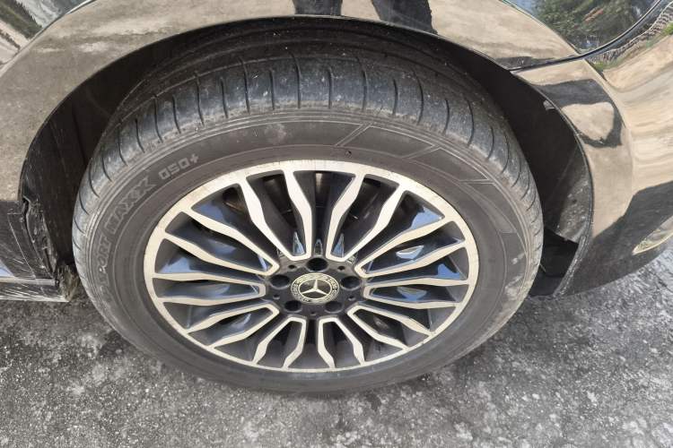 Used Mercedes-Benz V-Class 2018 V 260 Prestige Edition China VI
